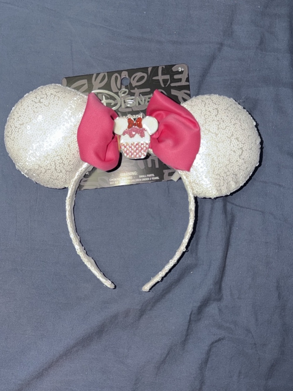 ✨NWT✨Disney White Sequin Minnie Ears Headband with Bright Pink Bow